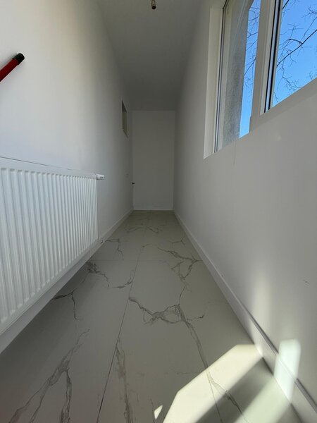 Titan 3 minute metrou si parc Al. Zavideni.